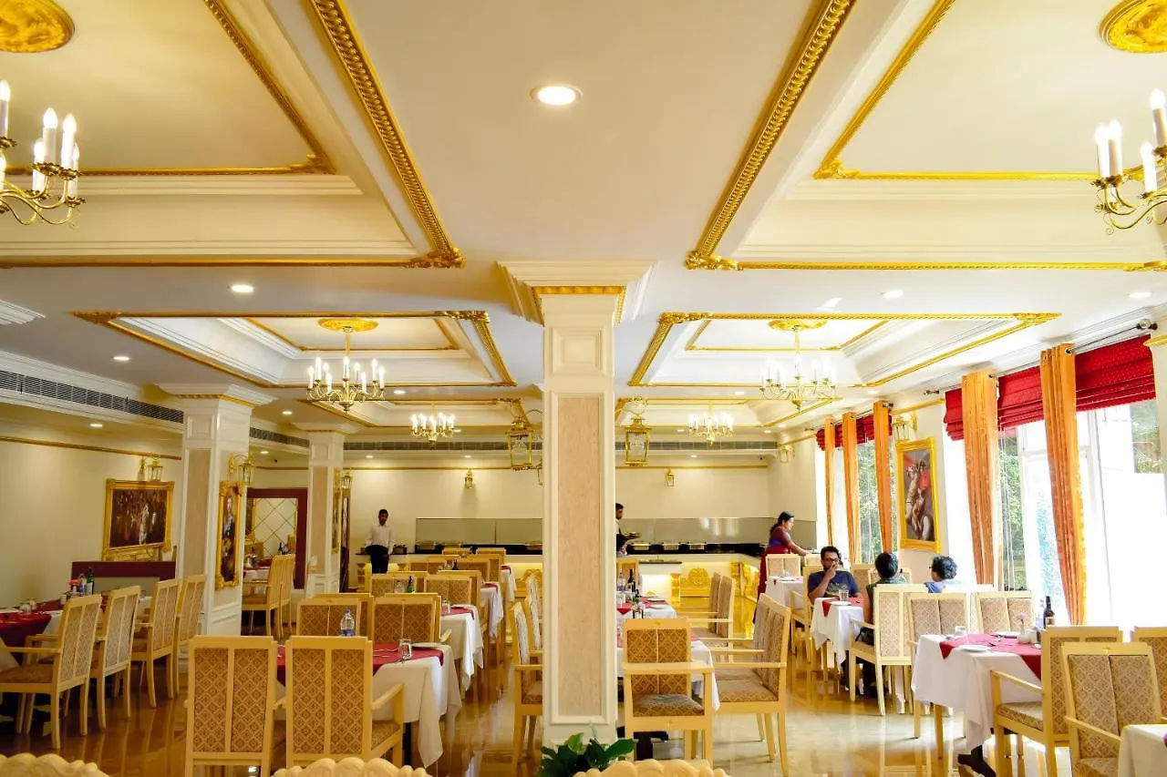The Windsor Castle Otel Kottayam 4*,  Hindistan