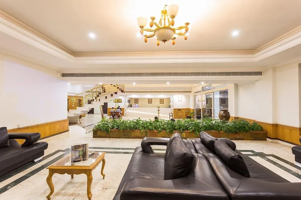 The Windsor Castle Hotel Kottayam