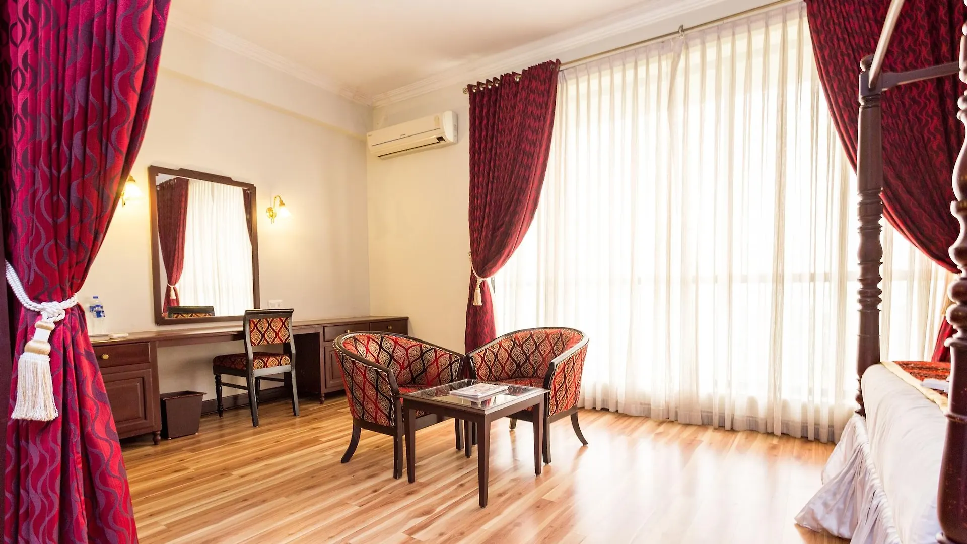 The Windsor Castle Hotel Kottayam