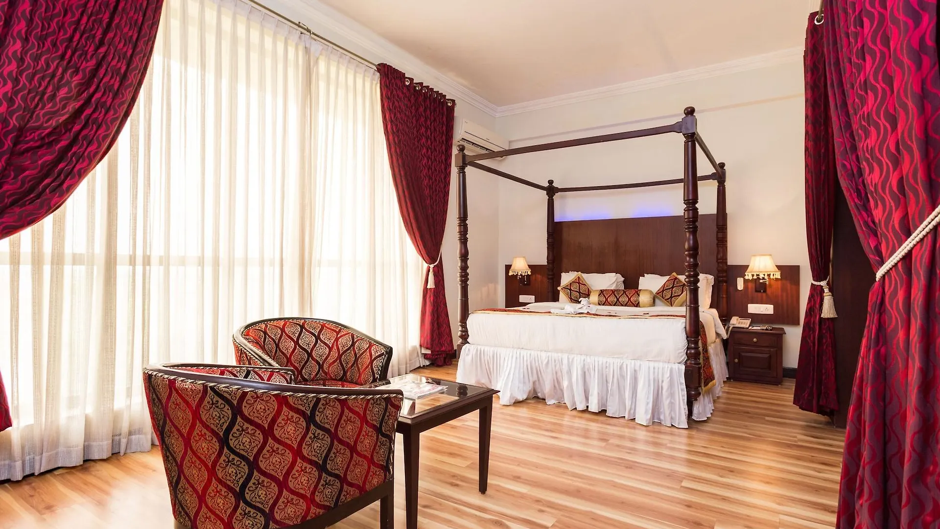 The Windsor Castle Hotel Kottayam