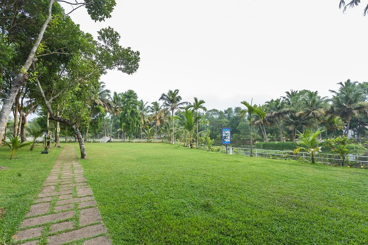 The Windsor Castle Hotel Kottayam 4*,